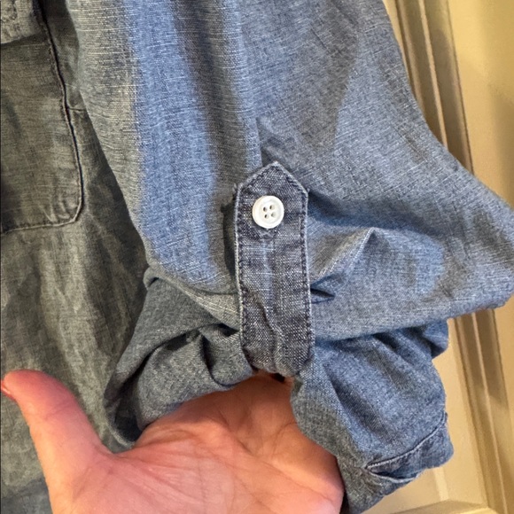 ✂️J Crew Denim Button Down - Picture 3 of 5